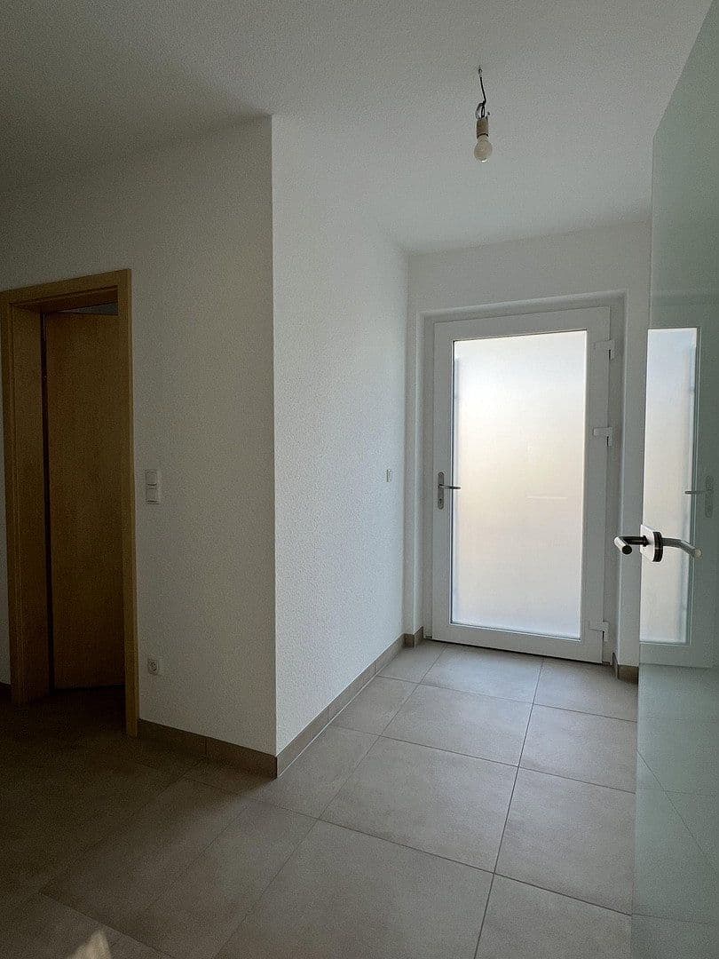 Prenájom domu 132 m², pozemek 400 m², Rödermark, Hesensko Prenájom domu 132 m², pozemek 400 m², Rödermark, Hesensko