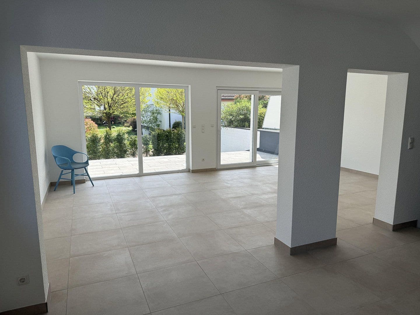 Prenájom domu 132 m², pozemek 400 m², Rödermark, Hesensko Prenájom domu 132 m², pozemek 400 m², Rödermark, Hesensko