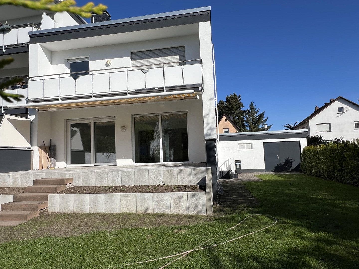 Prenájom domu 132 m², pozemek 400 m², Rödermark, Hesensko Prenájom domu 132 m², pozemek 400 m², Rödermark, Hesensko