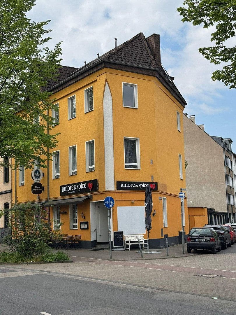 Prenájom bytu 2-izbový 60 m², Brühler Str.26, Köln, Severné Porýnie - Westfálsko Prenájom bytu 2-izbový 60 m², Brühler Str.26, Köln, Severné Porýnie - Westfálsko