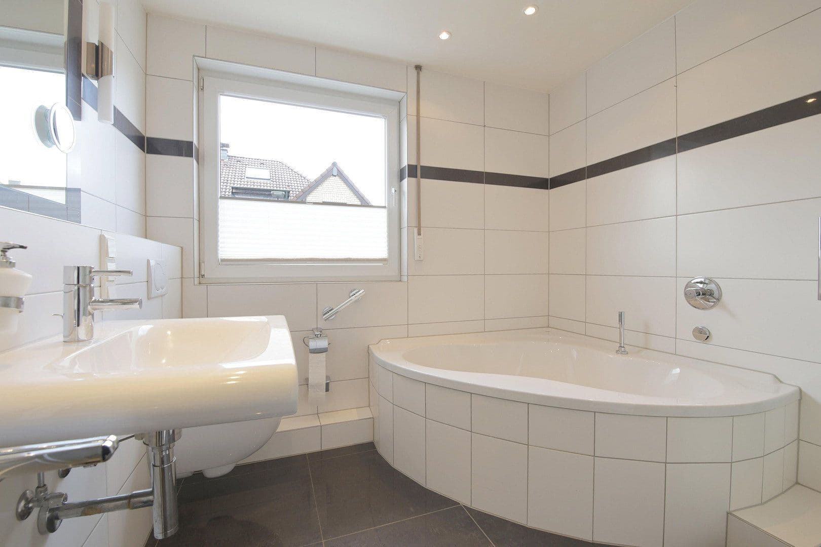 Predaj bytu 4-izbový 101 m², Bochum, Severné Porýnie - Westfálsko Predaj bytu 4-izbový 101 m², Bochum, Severné Porýnie - Westfálsko