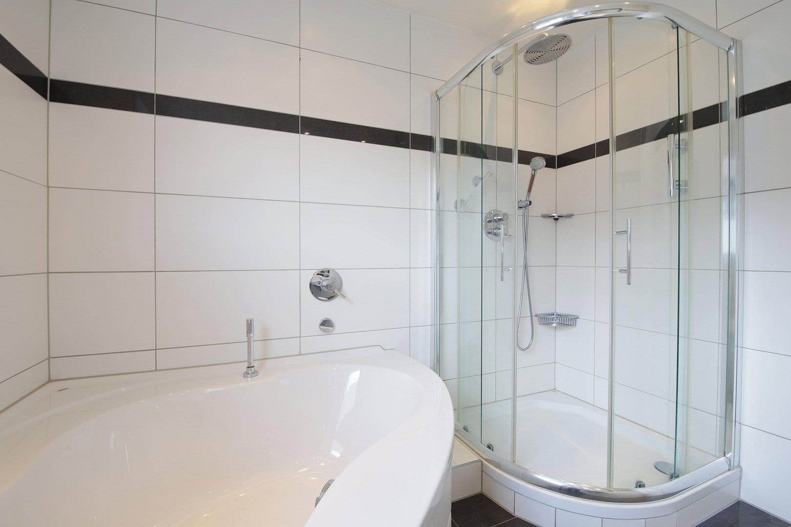 Predaj bytu 4-izbový 101 m², Bochum, Severné Porýnie - Westfálsko Predaj bytu 4-izbový 101 m², Bochum, Severné Porýnie - Westfálsko