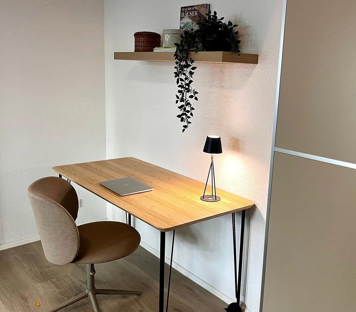 Prenájom bytu 1-izbový 33 m², Konstanz, Bádensko-Wurttembersko Prenájom bytu 1-izbový 33 m², Konstanz, Bádensko-Wurttembersko