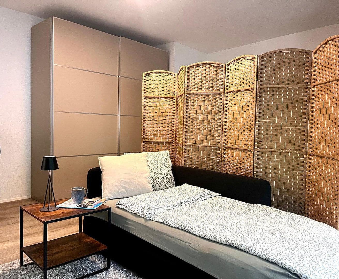 Prenájom bytu 1-izbový 33 m², Konstanz, Bádensko-Wurttembersko Prenájom bytu 1-izbový 33 m², Konstanz, Bádensko-Wurttembersko