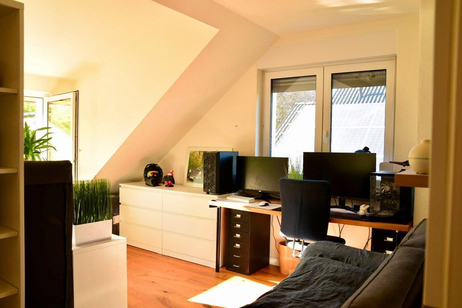 Predaj domu 301 m², pozemek 1.066 m², Schlehenweg 33, Heidenrod, Hesensko Predaj domu 301 m², pozemek 1.066 m², Schlehenweg 33, Heidenrod, Hesensko