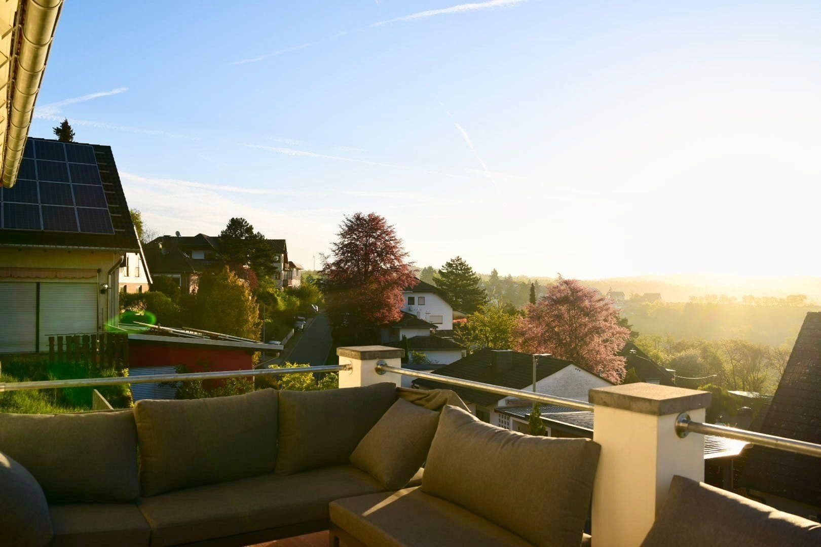 Predaj domu 301 m², pozemek 1.066 m², Schlehenweg 33, Heidenrod, Hesensko Predaj domu 301 m², pozemek 1.066 m², Schlehenweg 33, Heidenrod, Hesensko