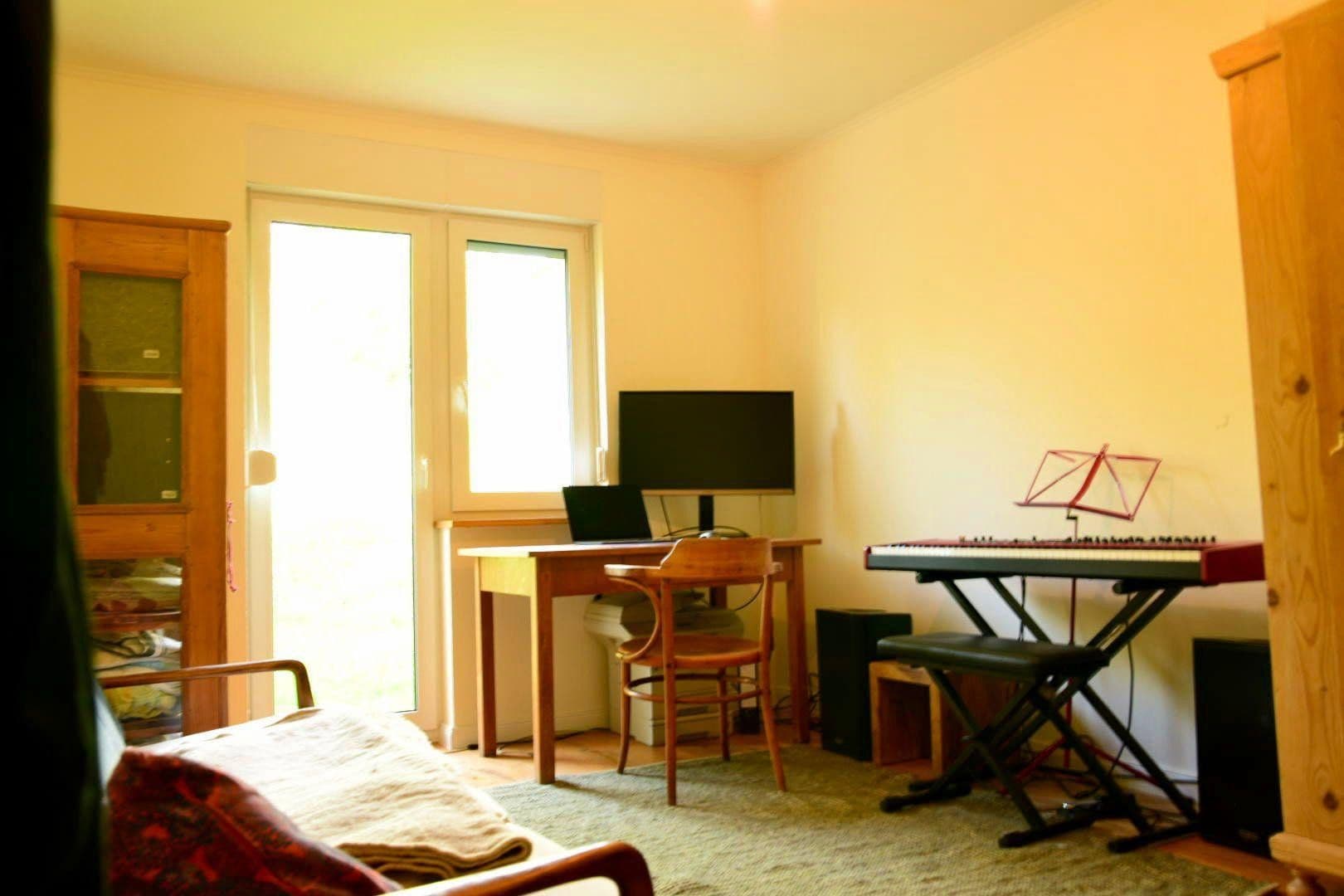 Predaj domu 301 m², pozemek 1.066 m², Schlehenweg 33, Heidenrod, Hesensko Predaj domu 301 m², pozemek 1.066 m², Schlehenweg 33, Heidenrod, Hesensko