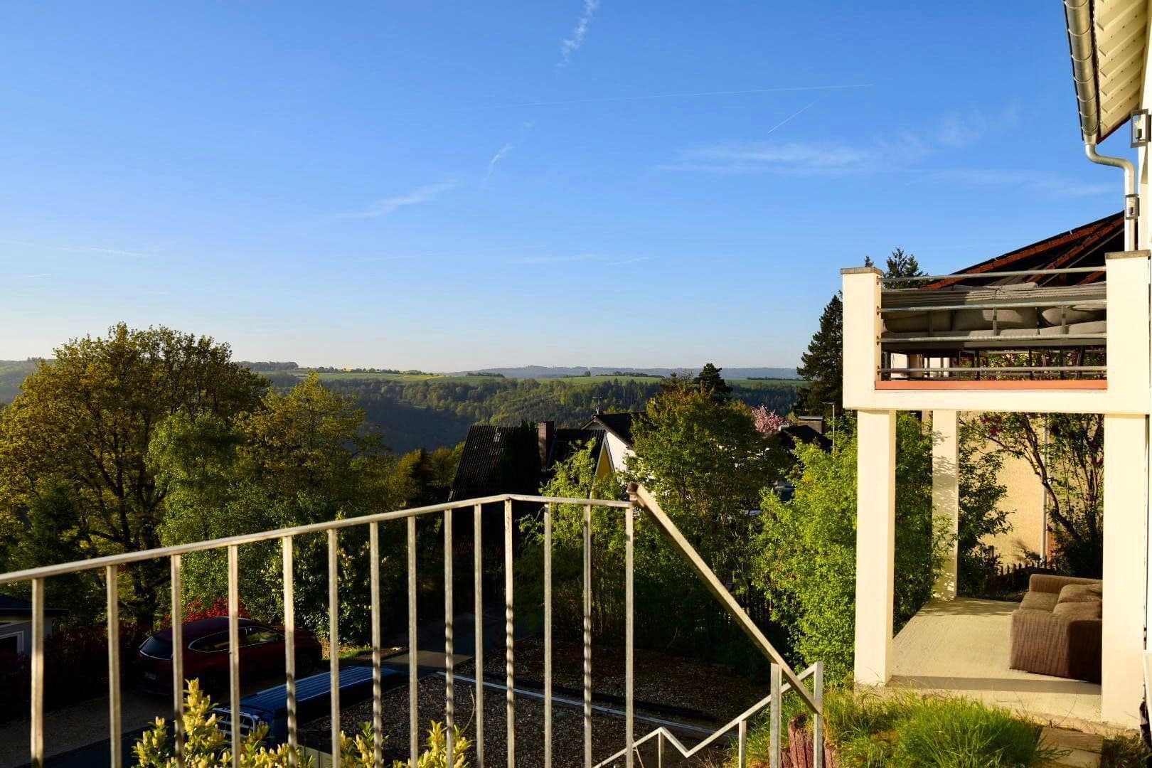 Predaj domu 301 m², pozemek 1.066 m², Schlehenweg 33, Heidenrod, Hesensko Predaj domu 301 m², pozemek 1.066 m², Schlehenweg 33, Heidenrod, Hesensko