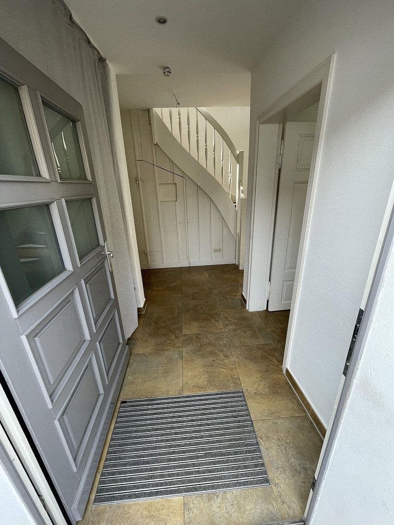 Predaj domu 104 m², pozemek 125 m², Kreuzstr. 10, Gransee, Brandenbursko Predaj domu 104 m², pozemek 125 m², Kreuzstr. 10, Gransee, Brandenbursko