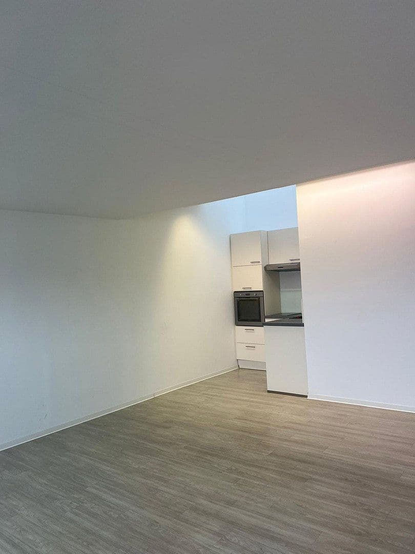 Prenájom bytu 1-izbový 37 m², Baldhamer Straße 39, Vaterstetten, Bavorsko Prenájom bytu 1-izbový 37 m², Baldhamer Straße 39, Vaterstetten, Bavorsko