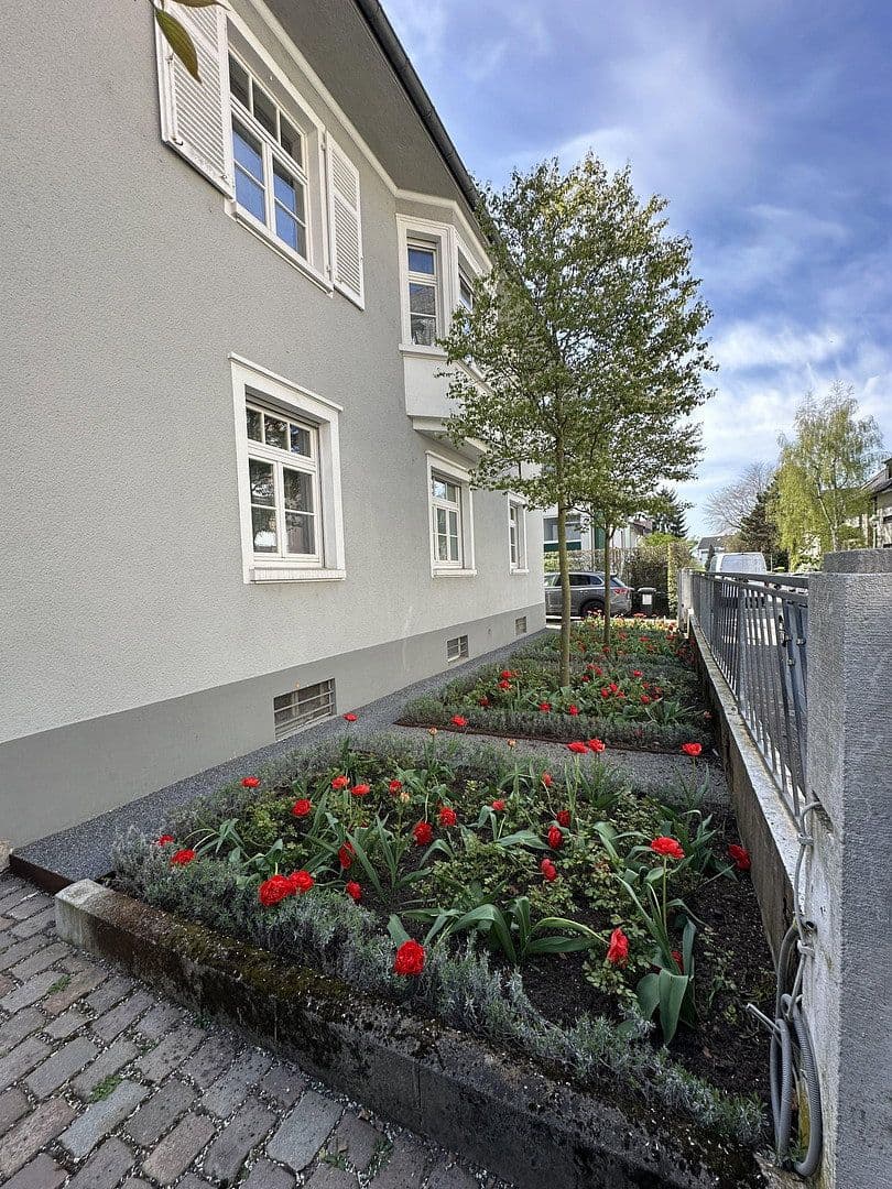 Predaj domu 350 m², pozemek 578 m², Frankfurt am Main, Hesensko Predaj domu 350 m², pozemek 578 m², Frankfurt am Main, Hesensko