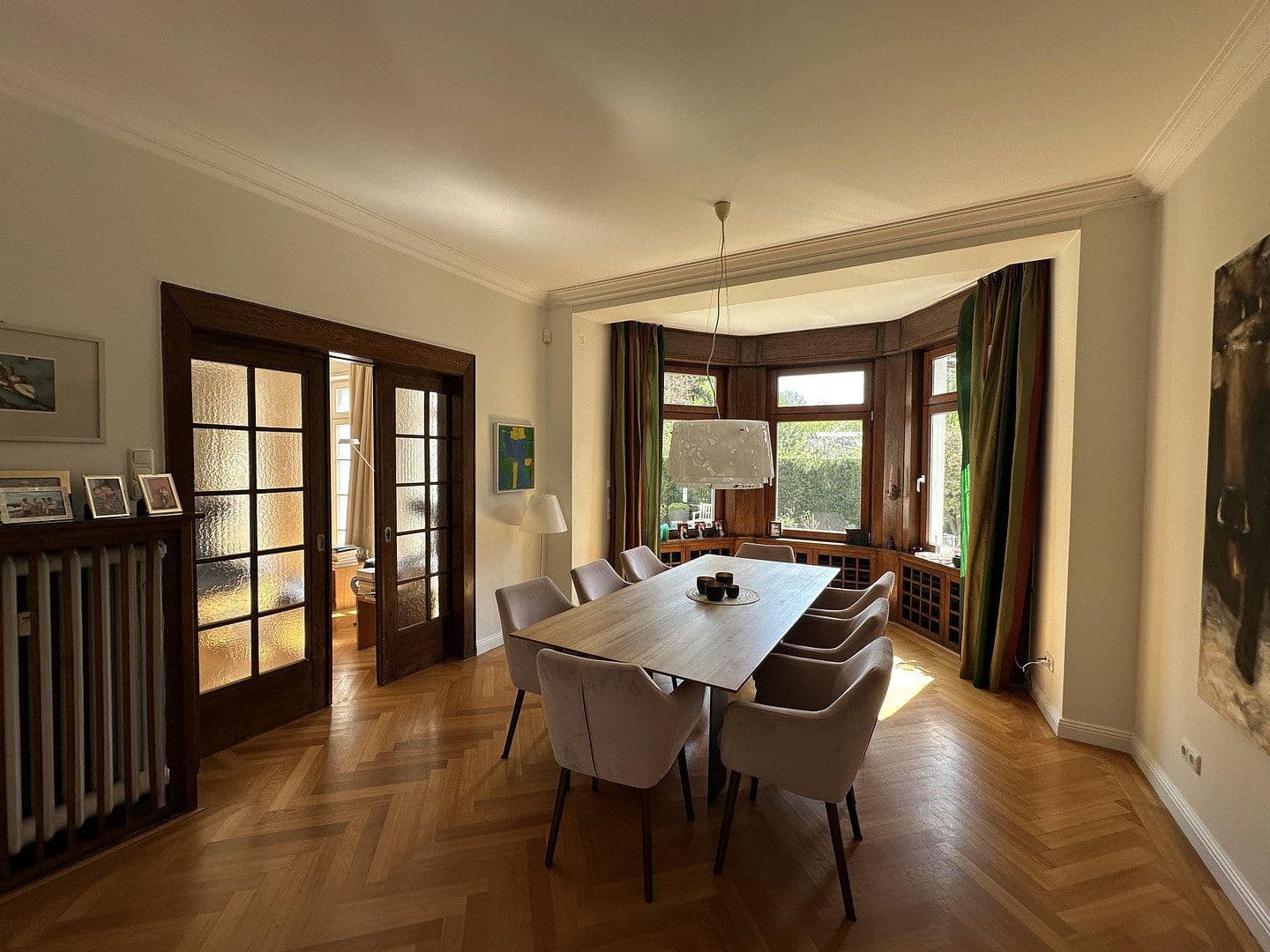 Predaj domu 350 m², pozemek 578 m², Frankfurt am Main, Hesensko Predaj domu 350 m², pozemek 578 m², Frankfurt am Main, Hesensko