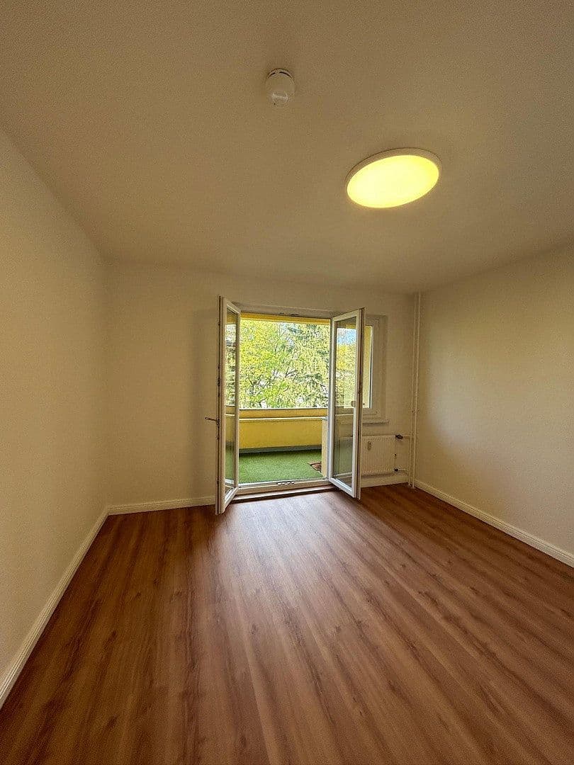 Predaj bytu 2-izbový 46 m², Lienemannstraße, Berlin, Berlín Predaj bytu 2-izbový 46 m², Lienemannstraße, Berlin, Berlín