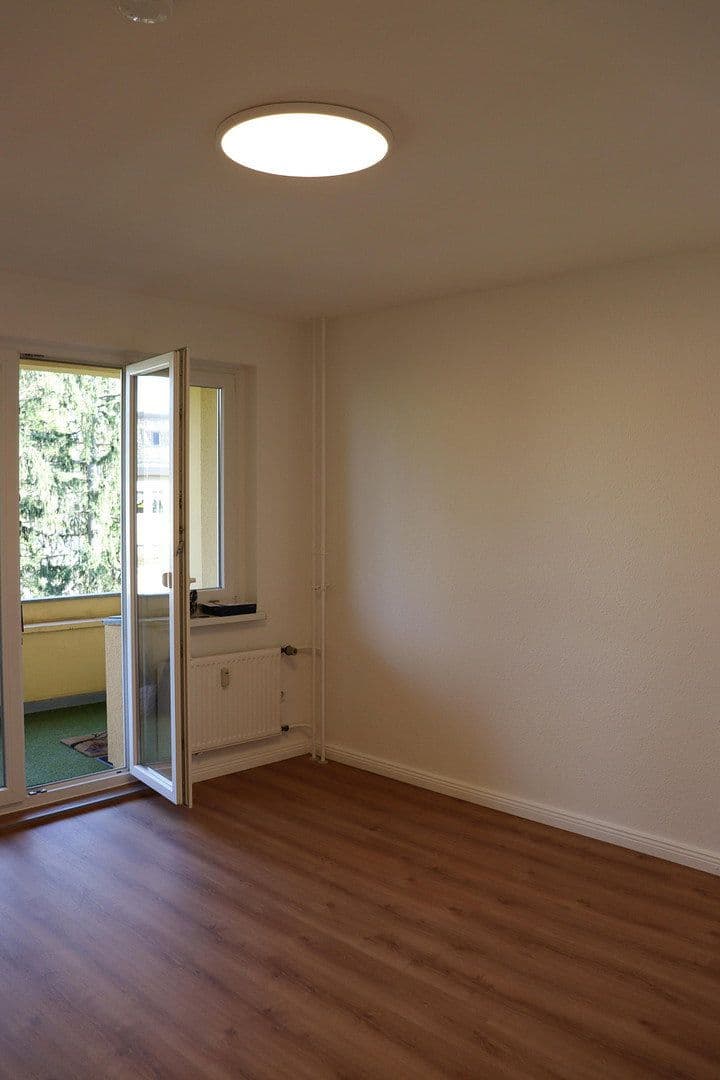 Predaj bytu 2-izbový 46 m², Lienemannstraße, Berlin, Berlín Predaj bytu 2-izbový 46 m², Lienemannstraße, Berlin, Berlín