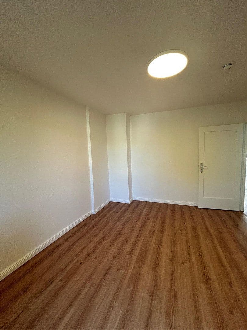 Predaj bytu 2-izbový 46 m², Lienemannstraße, Berlin, Berlín Predaj bytu 2-izbový 46 m², Lienemannstraße, Berlin, Berlín