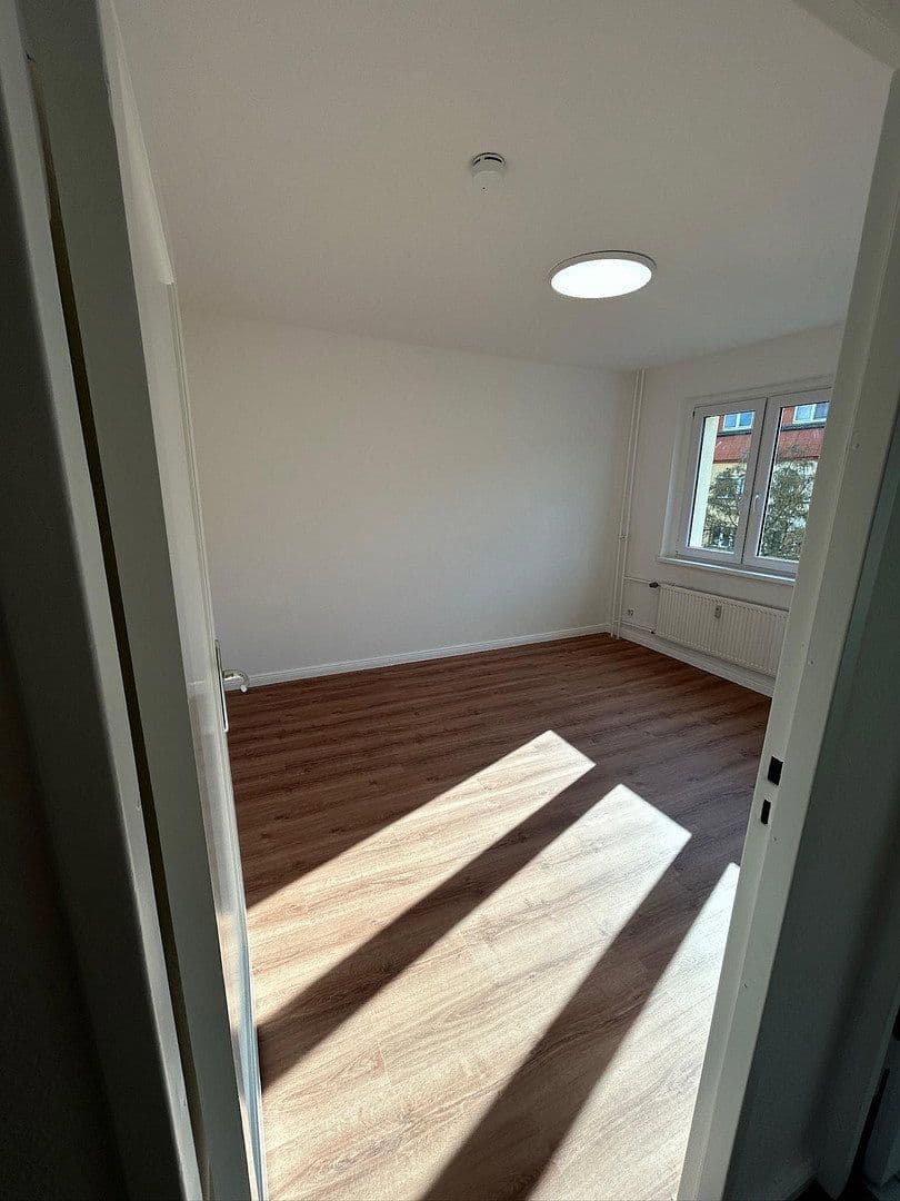 Predaj bytu 2-izbový 46 m², Lienemannstraße, Berlin, Berlín Predaj bytu 2-izbový 46 m², Lienemannstraße, Berlin, Berlín