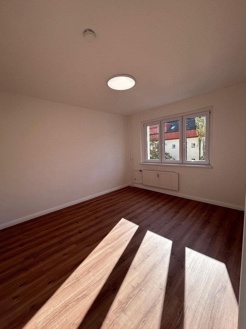 Predaj bytu 2-izbový 46 m², Lienemannstraße, Berlin, Berlín Predaj bytu 2-izbový 46 m², Lienemannstraße, Berlin, Berlín