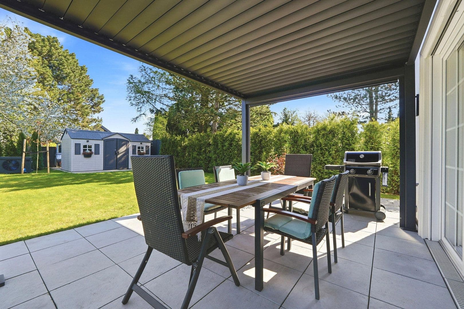 Predaj domu 355 m², pozemek 891 m², Odenthal, Severné Porýnie - Westfálsko Predaj domu 355 m², pozemek 891 m², Odenthal, Severné Porýnie - Westfálsko