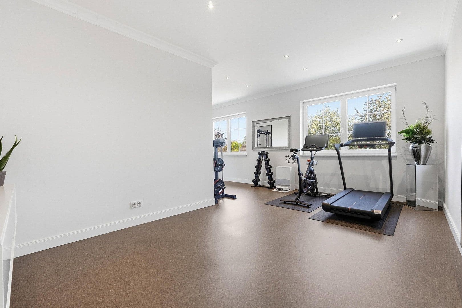 Predaj domu 355 m², pozemek 891 m², Odenthal, Severné Porýnie - Westfálsko Predaj domu 355 m², pozemek 891 m², Odenthal, Severné Porýnie - Westfálsko