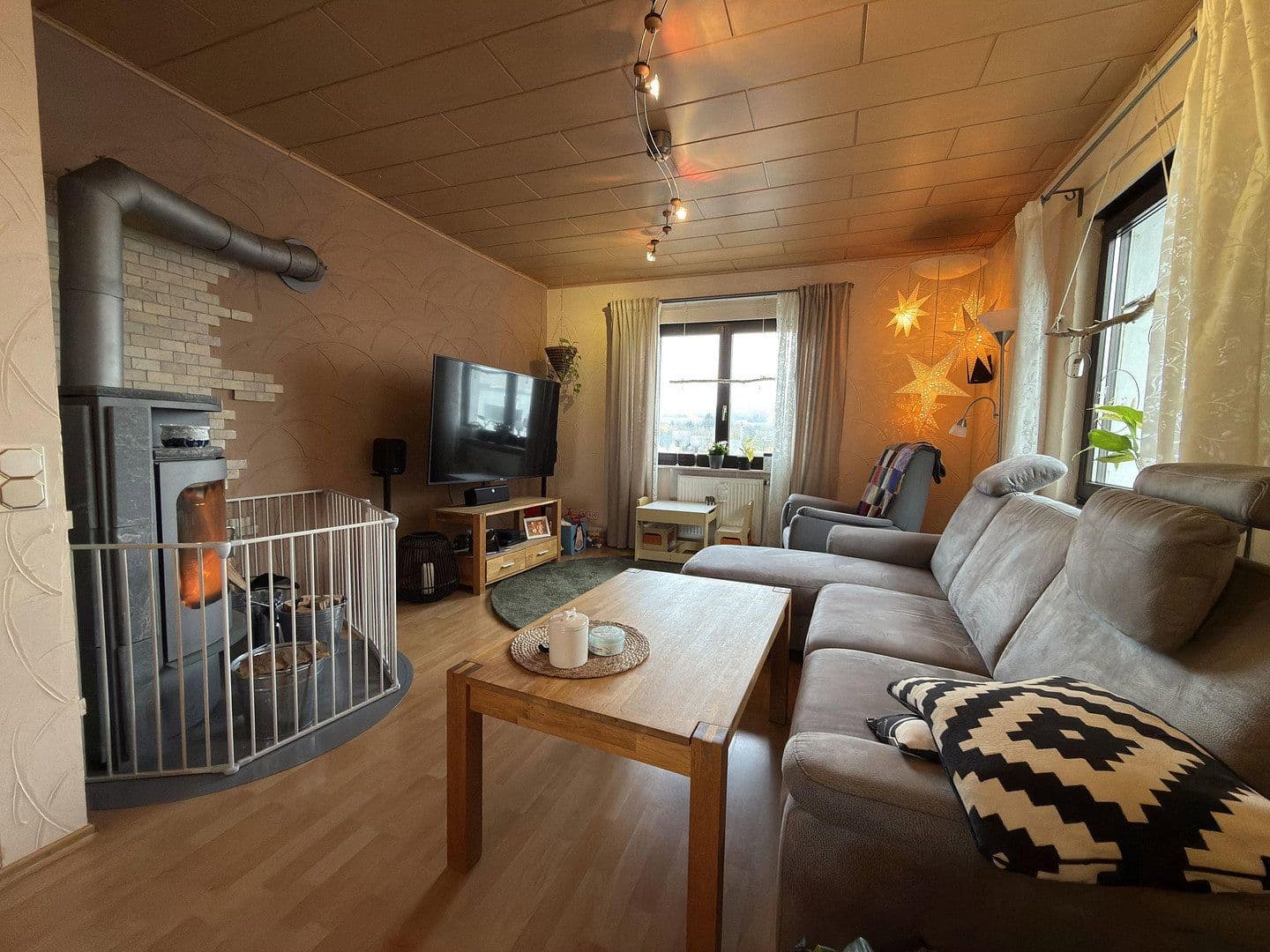 Predaj domu 191 m², pozemek 353 m², Butzbach, Hesensko Predaj domu 191 m², pozemek 353 m², Butzbach, Hesensko