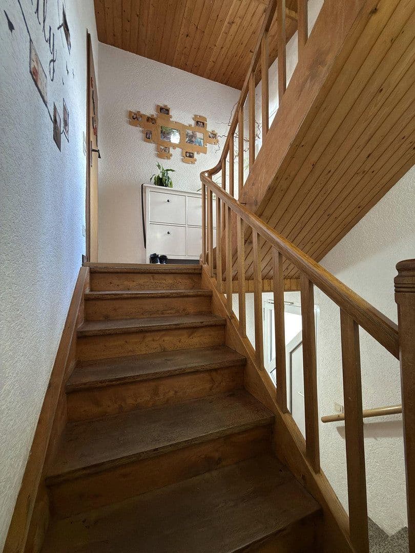 Predaj domu 191 m², pozemek 353 m², Butzbach, Hesensko Predaj domu 191 m², pozemek 353 m², Butzbach, Hesensko