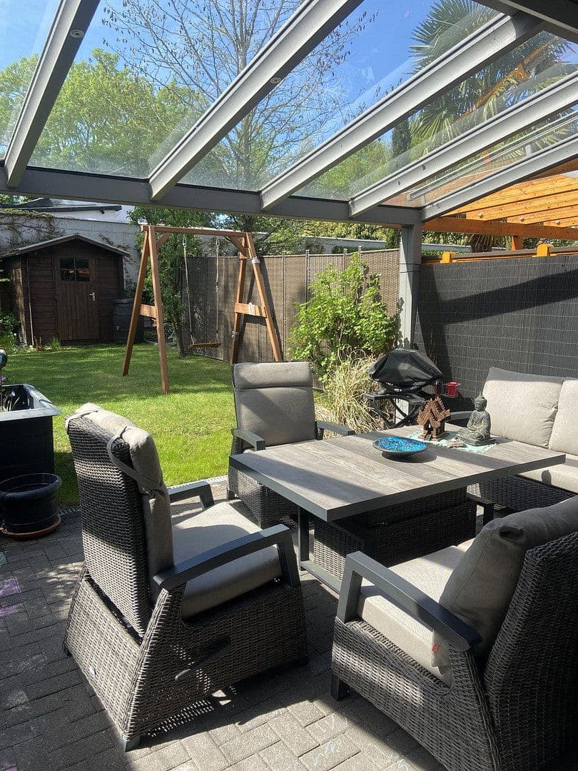 Predaj domu 104 m², pozemek 162 m², Solingen, Severné Porýnie - Westfálsko Predaj domu 104 m², pozemek 162 m², Solingen, Severné Porýnie - Westfálsko