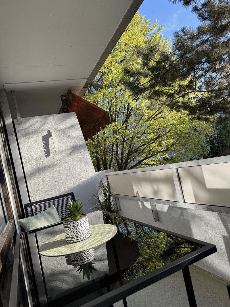 Prenájom bytu 1-izbový 30 m², Jakob-Hagenbucher Straße, München, Bavorsko Prenájom bytu 1-izbový 30 m², Jakob-Hagenbucher Straße, München, Bavorsko