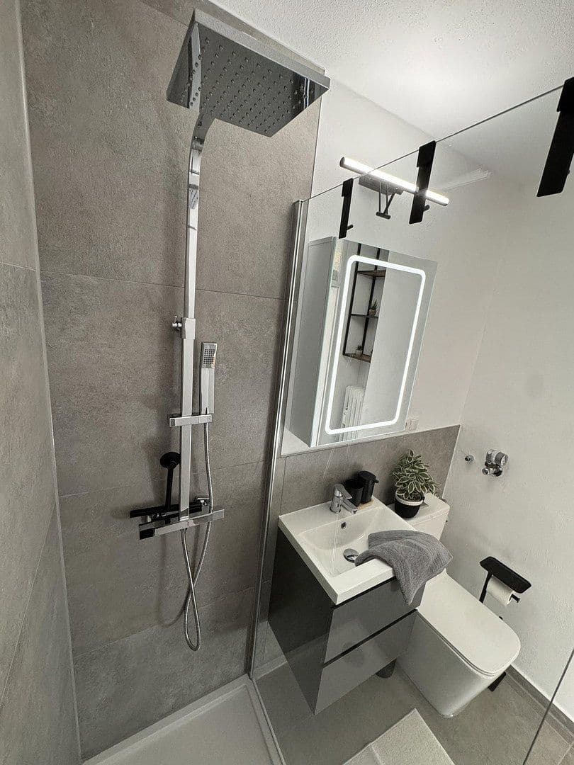 Prenájom bytu 1-izbový 30 m², Jakob-Hagenbucher Straße, München, Bavorsko Prenájom bytu 1-izbový 30 m², Jakob-Hagenbucher Straße, München, Bavorsko