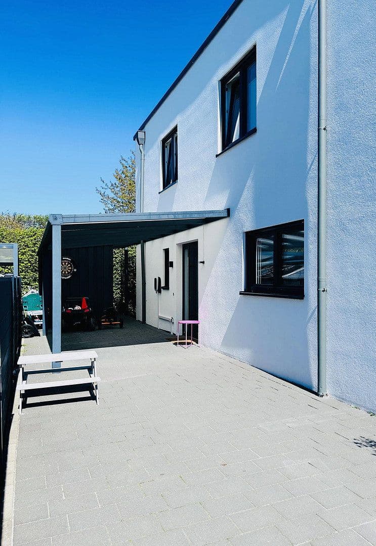 Predaj domu 125 m², pozemek 238 m², Isernhagen, Dolné Sasko Predaj domu 125 m², pozemek 238 m², Isernhagen, Dolné Sasko