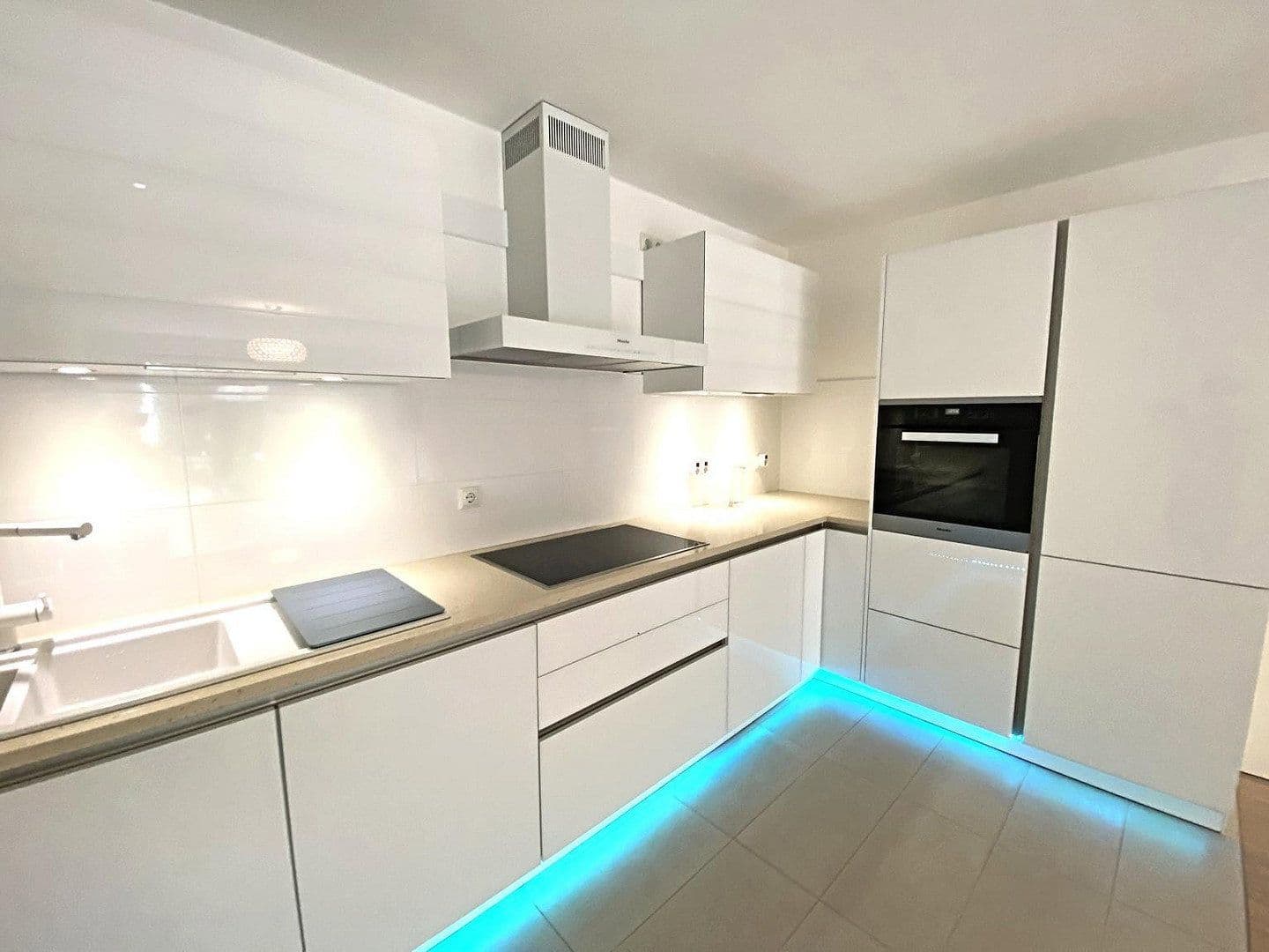 Predaj bytu 3-izbový 103 m², München, Bavorsko Predaj bytu 3-izbový 103 m², München, Bavorsko