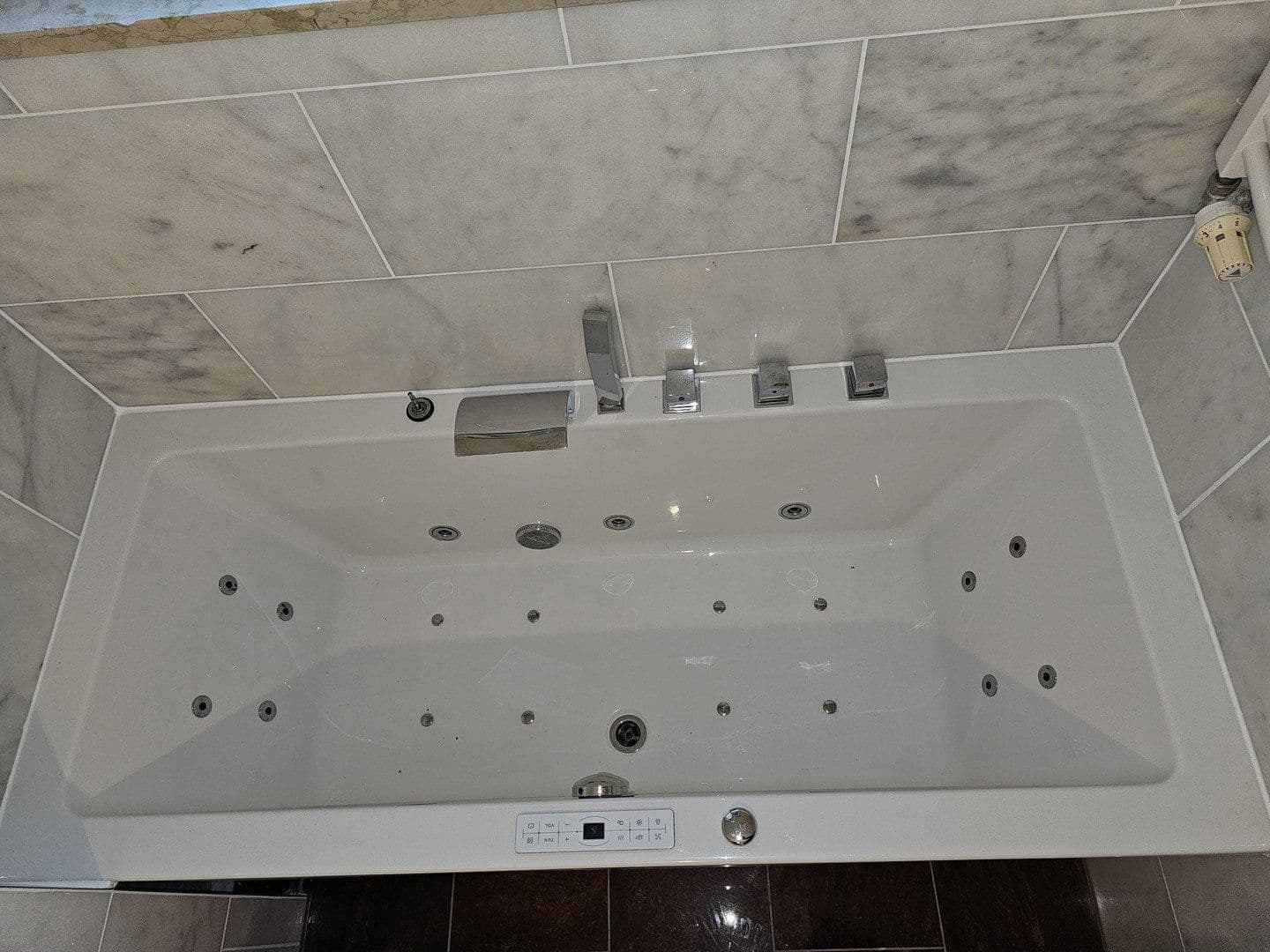 Predaj bytu 4-izbový 85 m², Am Lettenholz 10, Bad Tölz, Bavorsko Predaj bytu 4-izbový 85 m², Am Lettenholz 10, Bad Tölz, Bavorsko