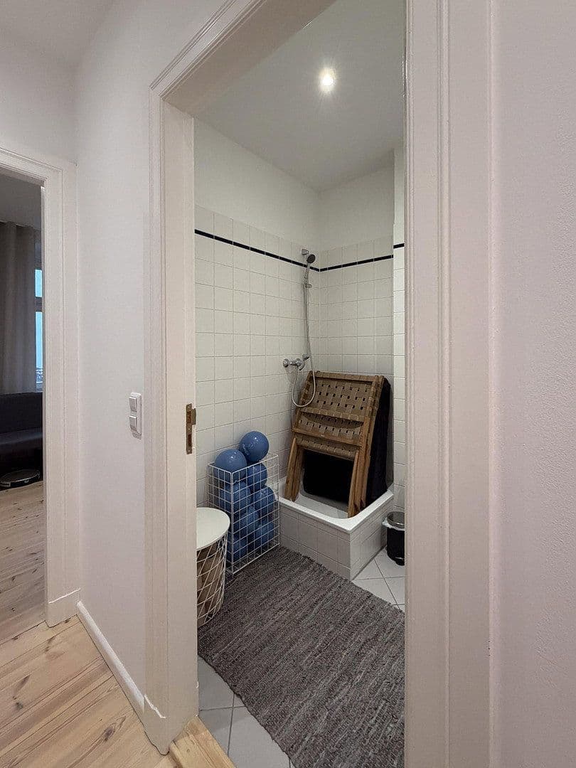 Predaj kancelárie 91 m², Bänschstraße 74, Berlin, Berlín Predaj kancelárie 91 m², Bänschstraße 74, Berlin, Berlín