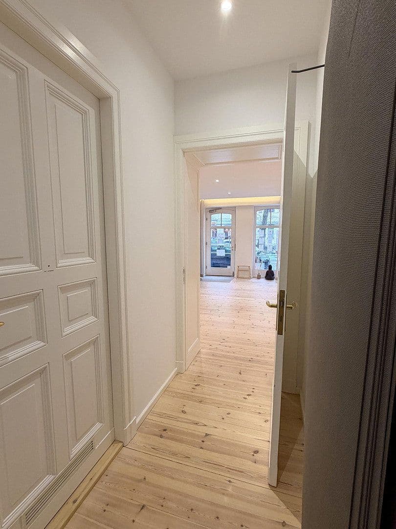 Predaj kancelárie 91 m², Bänschstraße 74, Berlin, Berlín Predaj kancelárie 91 m², Bänschstraße 74, Berlin, Berlín