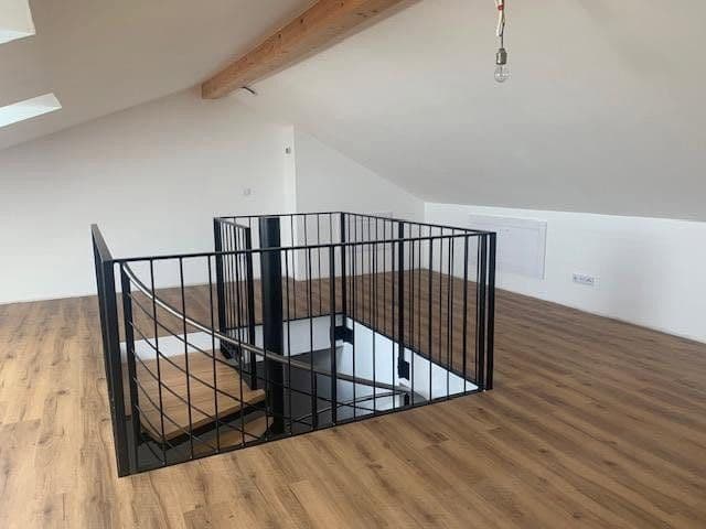 Predaj domu 240 m², pozemek 297 m², Malsch, Bádensko-Wurttembersko Predaj domu 240 m², pozemek 297 m², Malsch, Bádensko-Wurttembersko