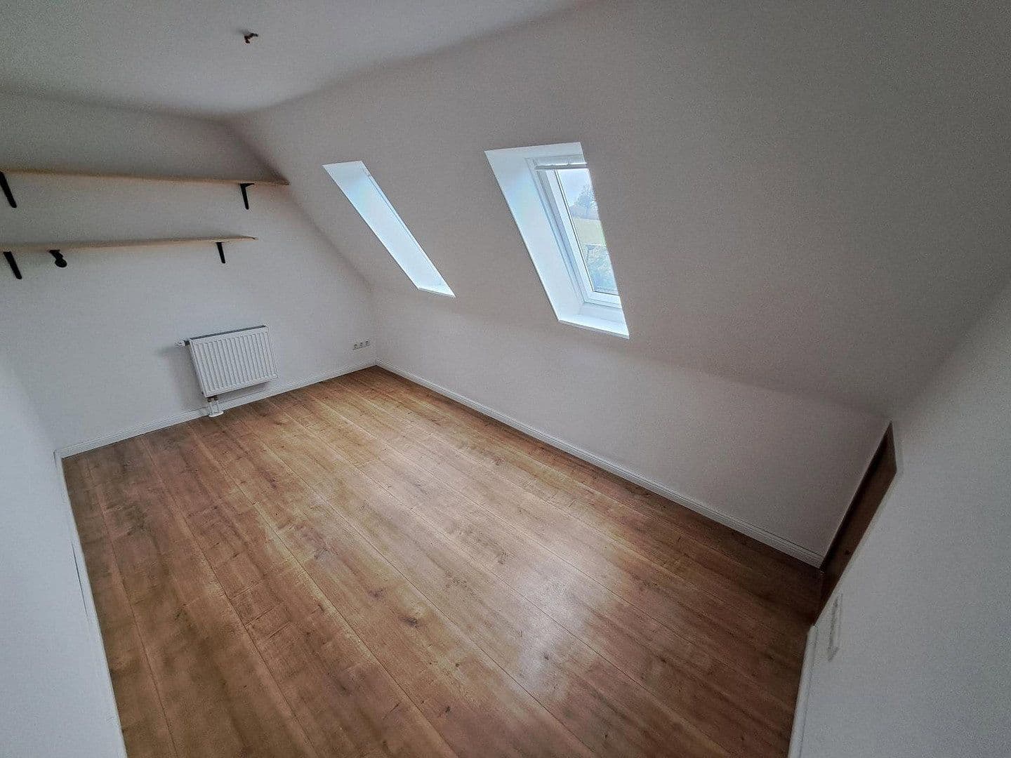Predaj domu 104 m², pozemek 287 m², Quarnbek, Šlezvicko-Holštajnsko Predaj domu 104 m², pozemek 287 m², Quarnbek, Šlezvicko-Holštajnsko