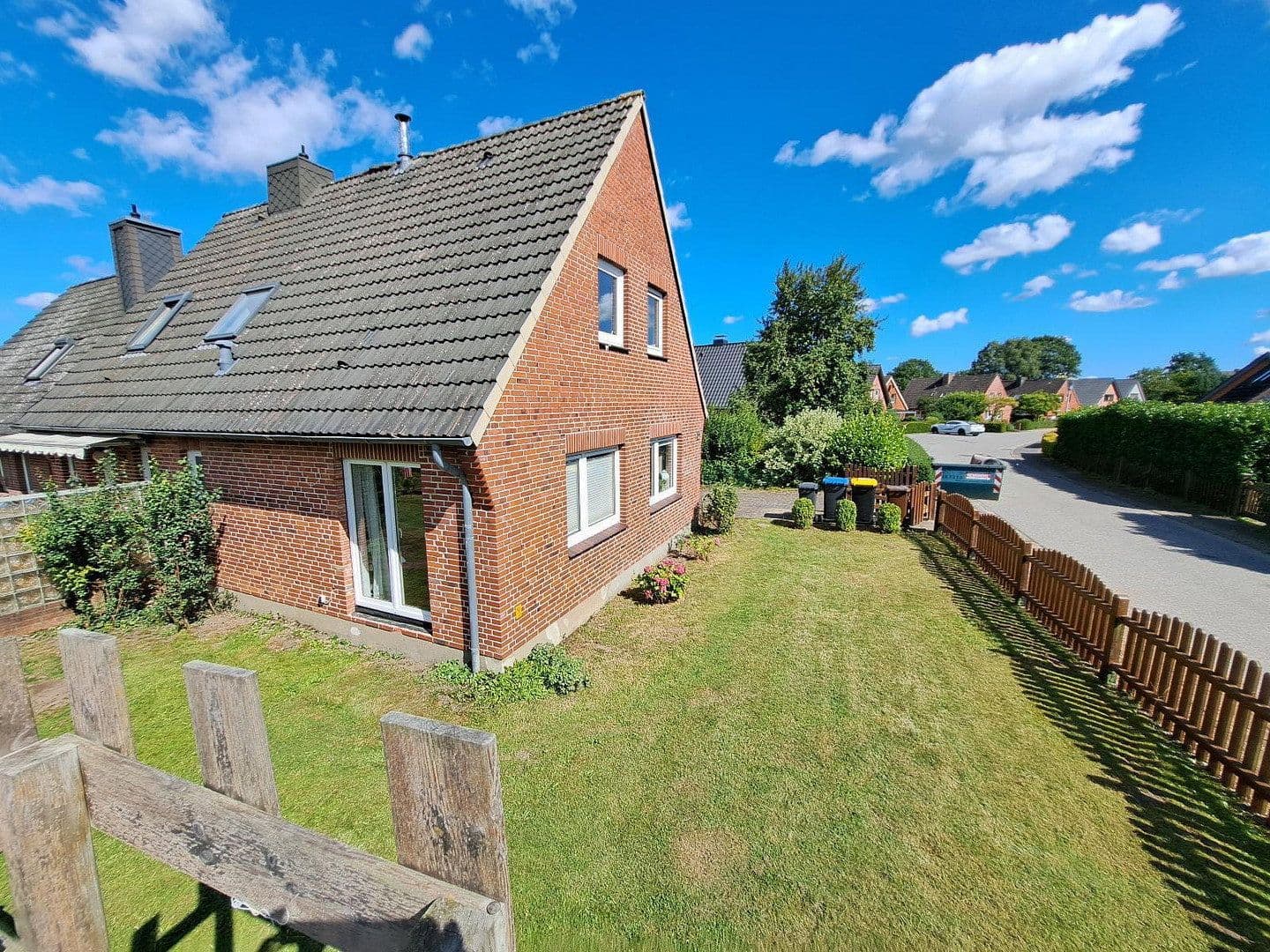 Predaj domu 104 m², pozemek 287 m², Quarnbek, Šlezvicko-Holštajnsko Predaj domu 104 m², pozemek 287 m², Quarnbek, Šlezvicko-Holštajnsko