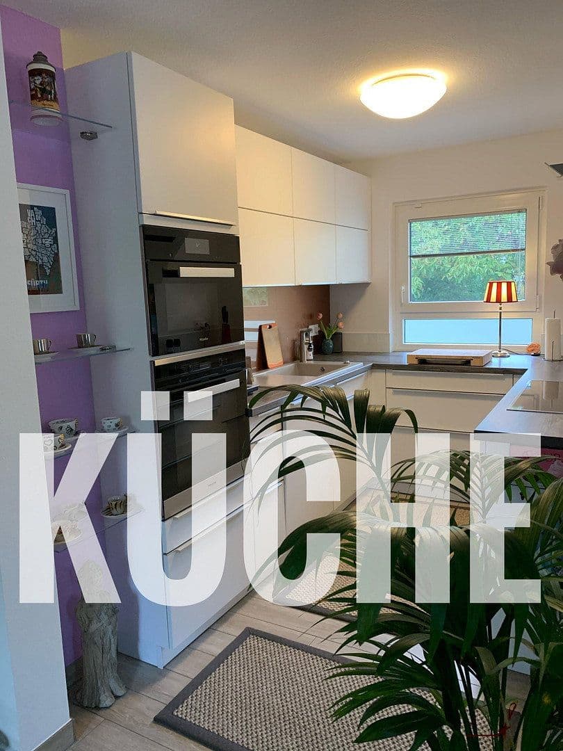 Predaj domu 110 m², pozemek 492 m², Neumannstraße, Fürth, Bavorsko Predaj domu 110 m², pozemek 492 m², Neumannstraße, Fürth, Bavorsko