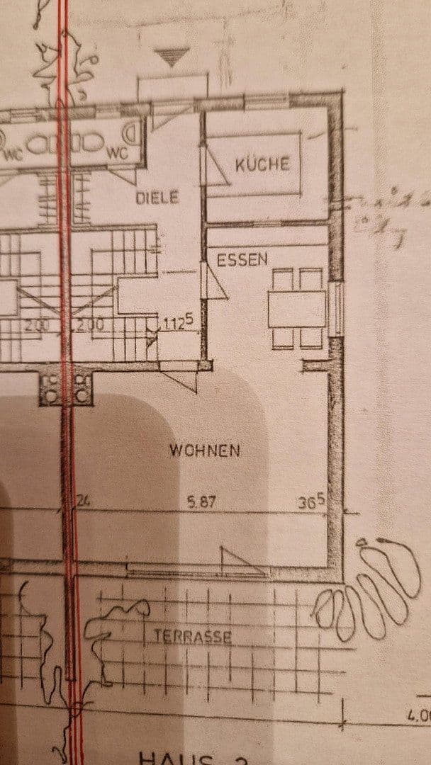 Predaj domu 98 m², pozemek 285 m², Klanderstrasse 8, Plön, Šlezvicko-Holštajnsko Predaj domu 98 m², pozemek 285 m², Klanderstrasse 8, Plön, Šlezvicko-Holštajnsko