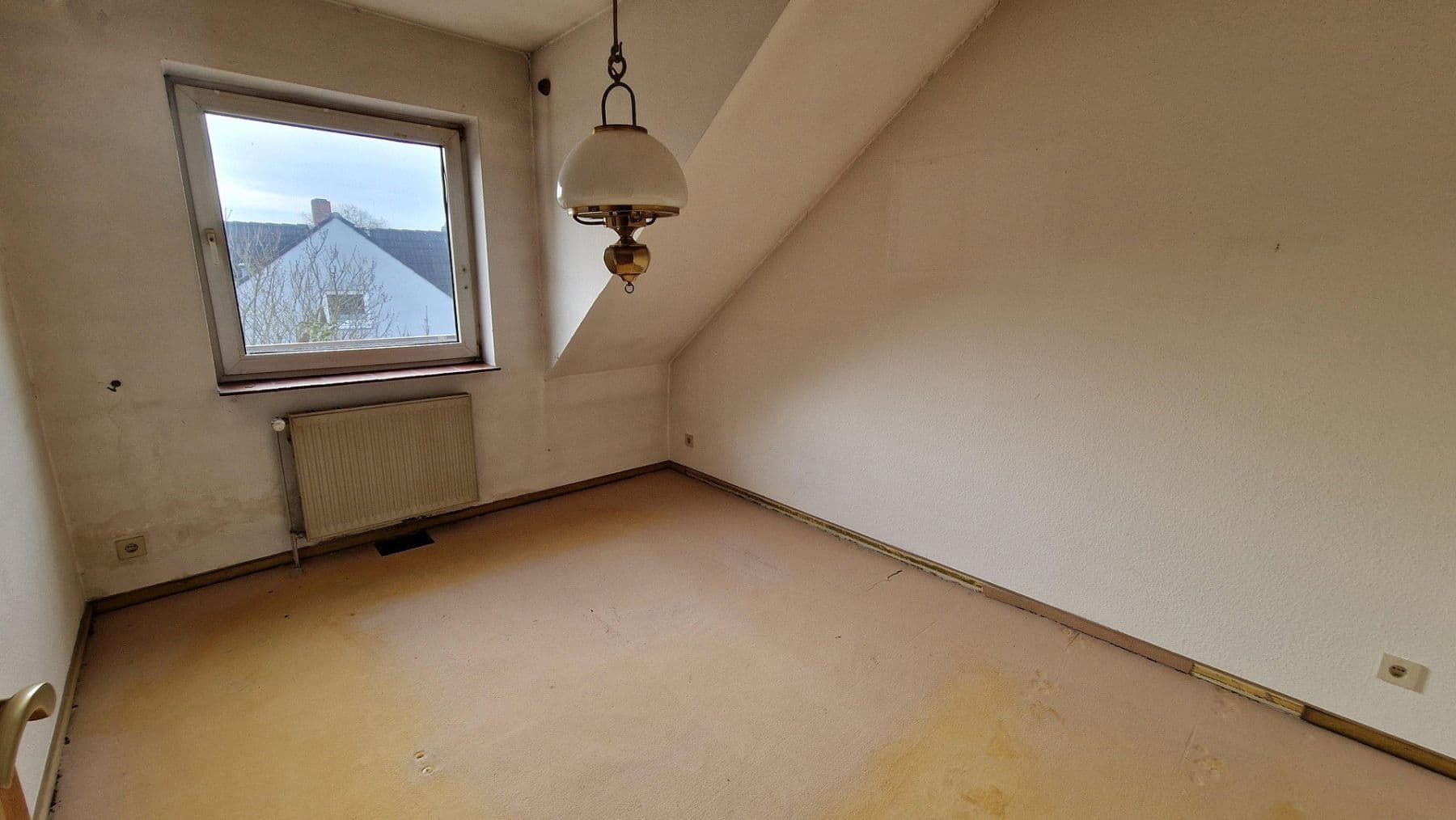 Predaj domu 98 m², pozemek 285 m², Klanderstrasse 8, Plön, Šlezvicko-Holštajnsko Predaj domu 98 m², pozemek 285 m², Klanderstrasse 8, Plön, Šlezvicko-Holštajnsko