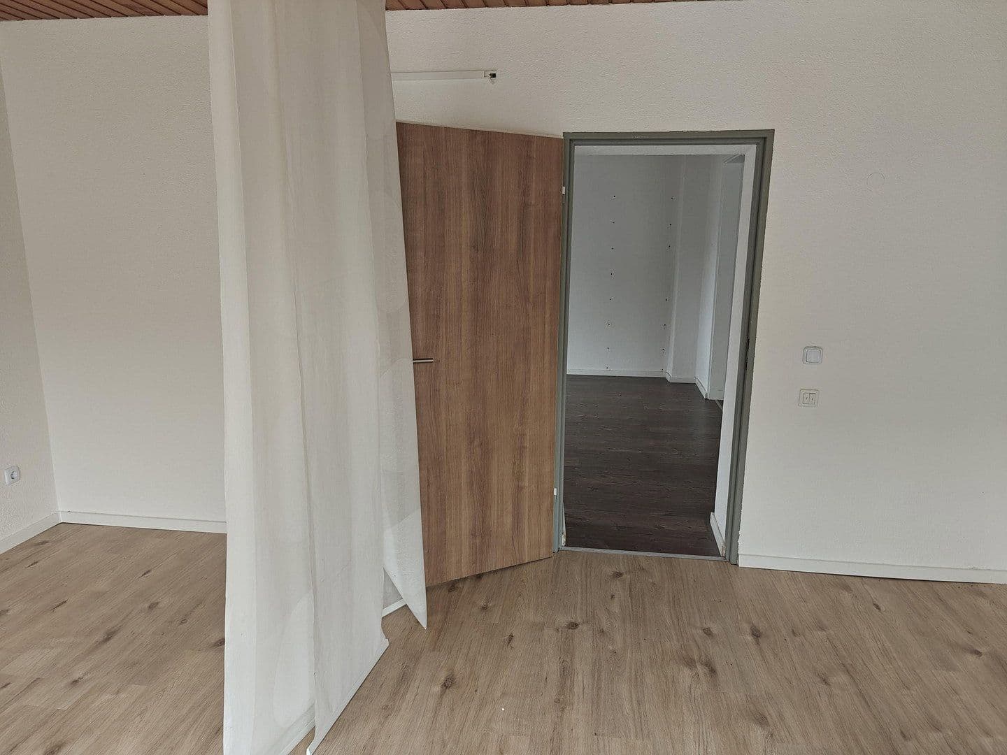 Prenájom kancelárie 240 m², Anbacherstr. 26, Gunzenhausen, Bavorsko Prenájom kancelárie 240 m², Anbacherstr. 26, Gunzenhausen, Bavorsko