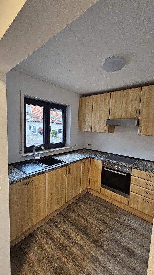 Predaj domu 116 m², pozemek 163 m², Feuerbergstraße 15, Birkenheide, Porýnie-Falcko Predaj domu 116 m², pozemek 163 m², Feuerbergstraße 15, Birkenheide, Porýnie-Falcko