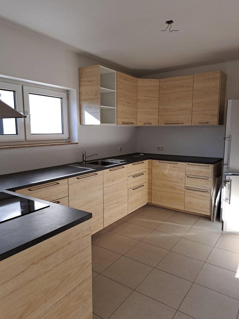 Prenájom bytu 3-izbový 107 m², Hausacker 10, Rösrath, Severné Porýnie - Westfálsko Prenájom bytu 3-izbový 107 m², Hausacker 10, Rösrath, Severné Porýnie - Westfálsko