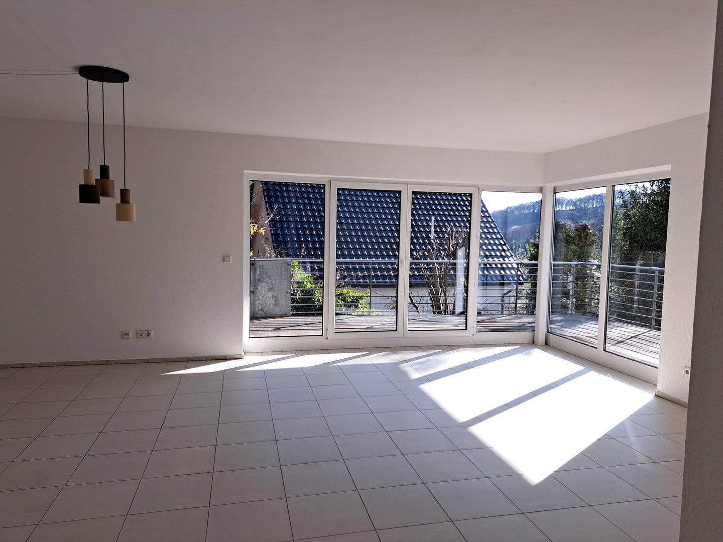 Prenájom bytu 3-izbový 107 m², Hausacker 10, Rösrath, Severné Porýnie - Westfálsko Prenájom bytu 3-izbový 107 m², Hausacker 10, Rösrath, Severné Porýnie - Westfálsko