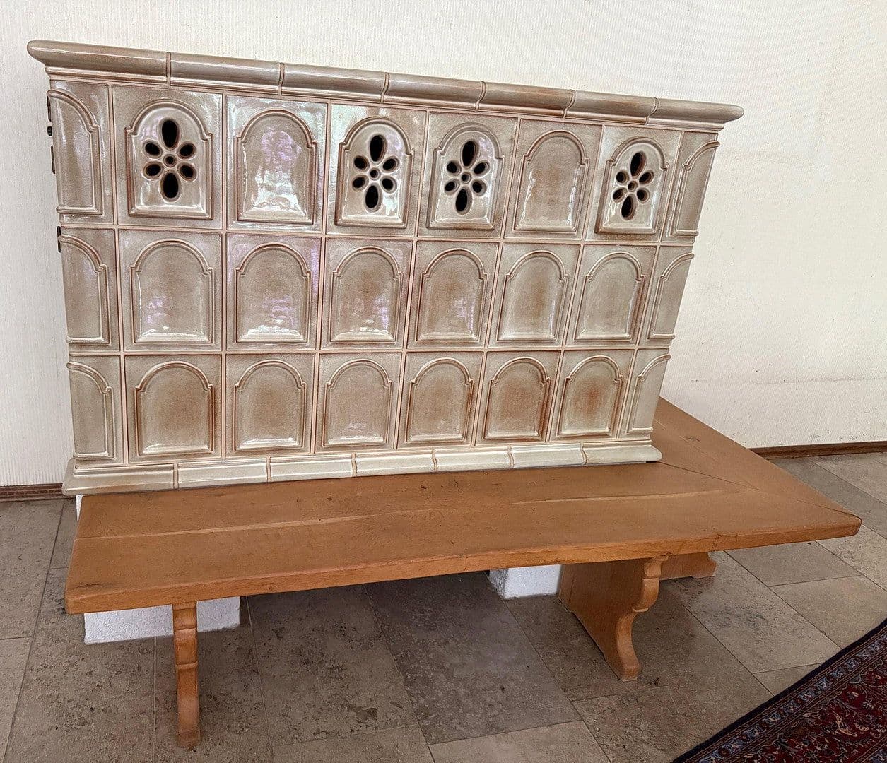 Predaj domu 478 m², pozemek 1.827 m², Neuhof, Hesensko Predaj domu 478 m², pozemek 1.827 m², Neuhof, Hesensko