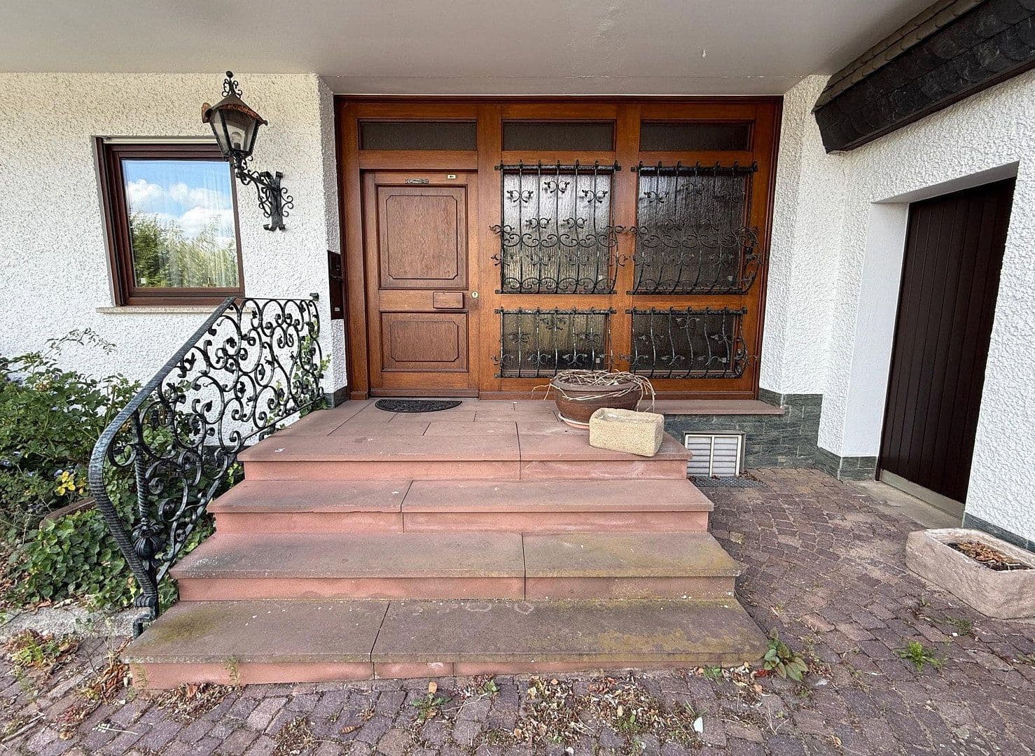 Predaj domu 478 m², pozemek 1.827 m², Neuhof, Hesensko Predaj domu 478 m², pozemek 1.827 m², Neuhof, Hesensko