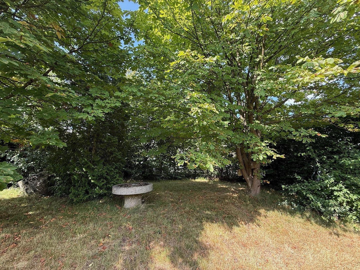 Predaj domu 478 m², pozemek 1.827 m², Neuhof, Hesensko Predaj domu 478 m², pozemek 1.827 m², Neuhof, Hesensko