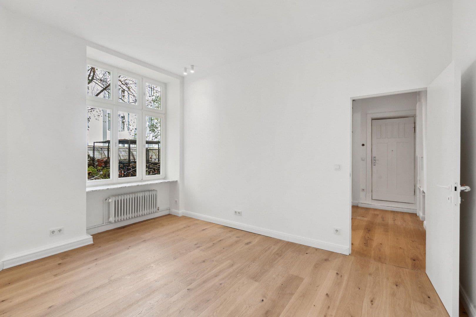 Predaj bytu 1-izbový 31 m², Weserstraße 54, neukölln, Berlín Predaj bytu 1-izbový 31 m², Weserstraße 54, neukölln, Berlín