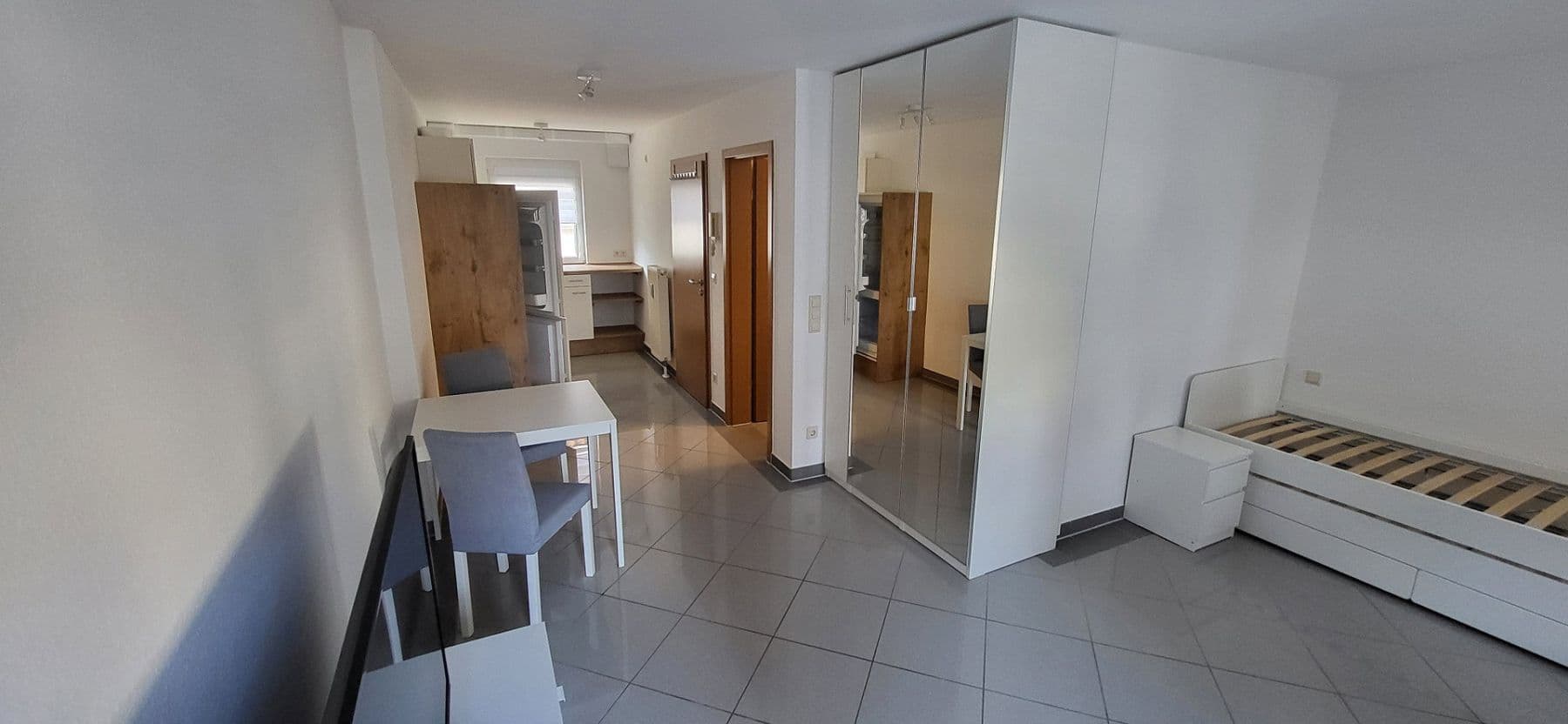 Prenájom bytu 1-izbový 30 m², Bad Friedrichshall, Bádensko-Wurttembersko Prenájom bytu 1-izbový 30 m², Bad Friedrichshall, Bádensko-Wurttembersko