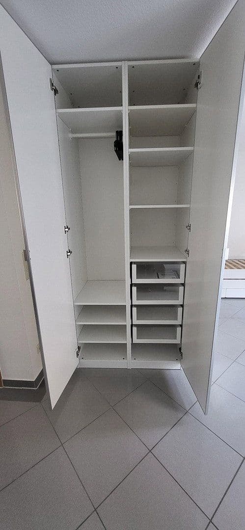 Prenájom bytu 1-izbový 30 m², Bad Friedrichshall, Bádensko-Wurttembersko Prenájom bytu 1-izbový 30 m², Bad Friedrichshall, Bádensko-Wurttembersko