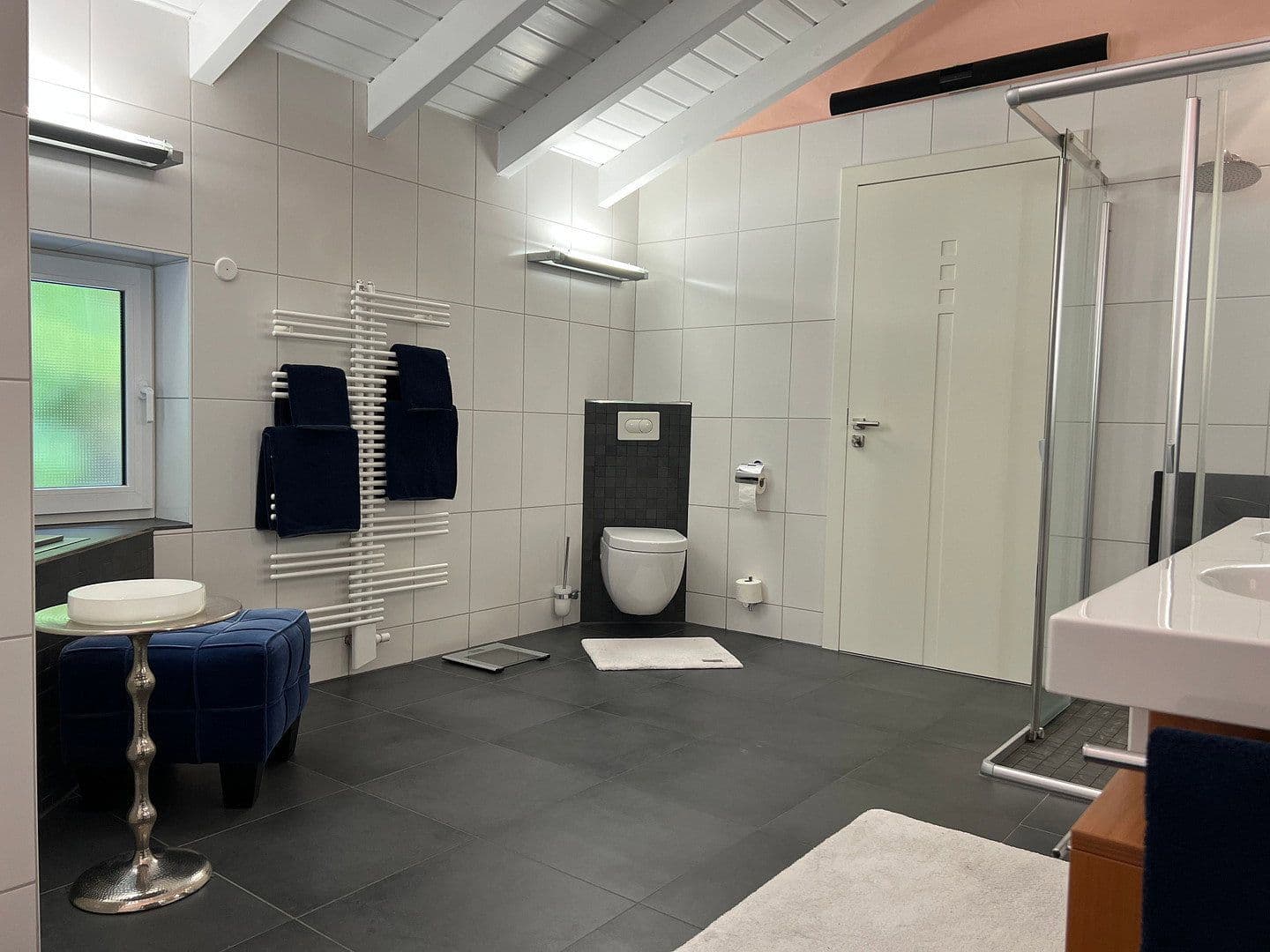 Predaj domu 350 m², pozemek 1.664 m², Rodalben, Porýnie-Falcko Predaj domu 350 m², pozemek 1.664 m², Rodalben, Porýnie-Falcko